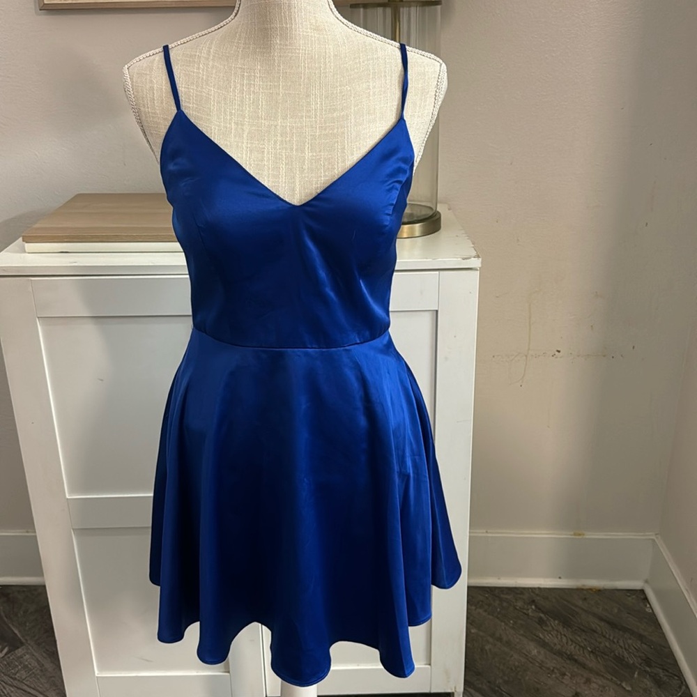 Windsor NWOT Gorgeous Royal Blue Evening Mini Party Dress